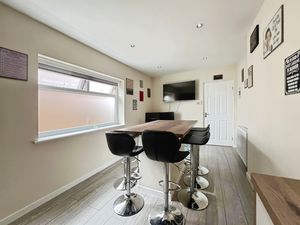 Home bar/bedroom 3- click for photo gallery